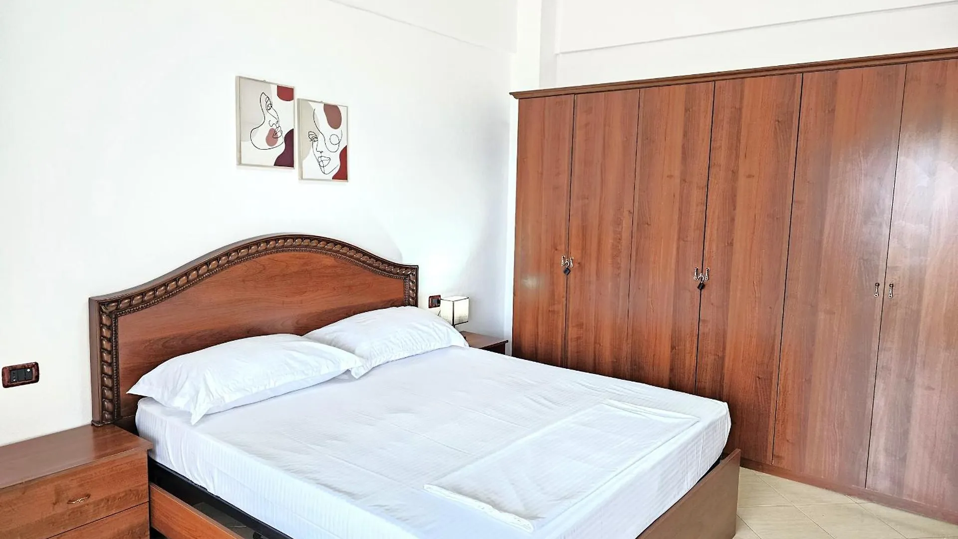 City View Apartment Vlorë